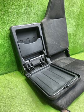 КРЕСЛО НА MITSUBISHI FUSO CANTER FBA00