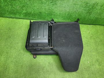 КРЕСЛО НА MITSUBISHI FUSO CANTER FBA00