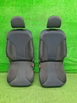 КРЕСЛО НА TOYOTA VITZ NCP91