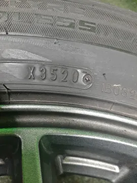 РЕЗИНА ЛЕГКОВАЯ НА DUNLOP SJ-8