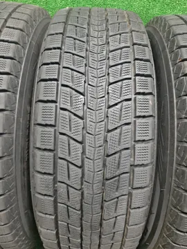 РЕЗИНА ЛЕГКОВАЯ НА DUNLOP SJ-8