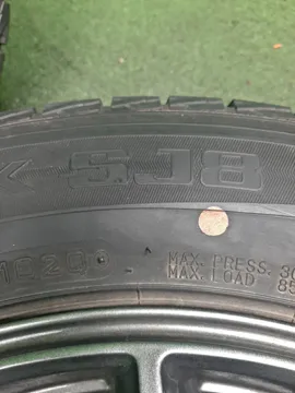 РЕЗИНА ЛЕГКОВАЯ НА DUNLOP SJ-8