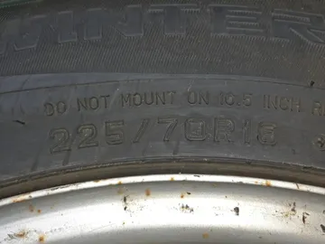 шины DUNLOP SJ-8
