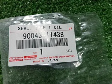 САЛЬНИК НА TOYOTA PIXIS EPOCH LA350A KF-VE
