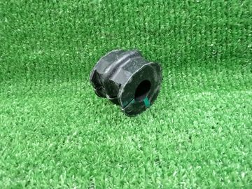 ВТУЛКА СТАБИЛИЗАТОРА НА NISSAN NOTE HE12