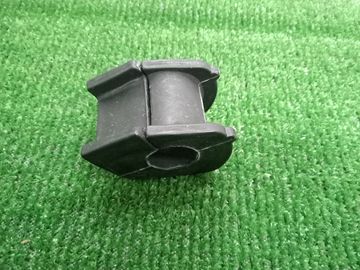 ВТУЛКА СТАБИЛИЗАТОРА НА TOYOTA AQUA NHP10 1NZ-FXE