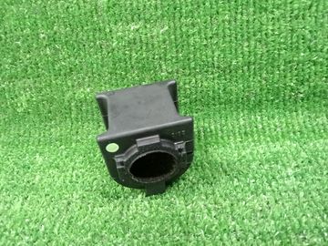 ВТУЛКА СТАБИЛИЗАТОРА НА LEXUS GS300H AWL10