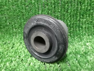 ВТУЛКА СТАБИЛИЗАТОРА 48849-60090 317Y0000024 НА TOYOTA LAND CRUISER VDJ200 1VD-FTV