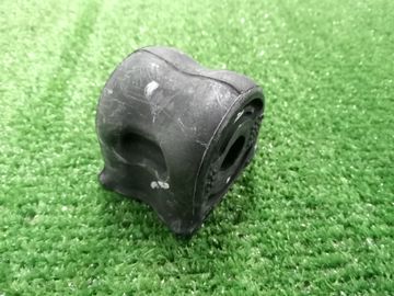 ВТУЛКА СТАБИЛИЗАТОРА НА HONDA JADE FR4