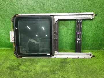 ЛЮК НА MITSUBISHI PAJERO V75W