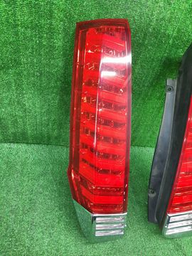 СТОП СИГНАЛ НА TOYOTA VOXY ZRR80G