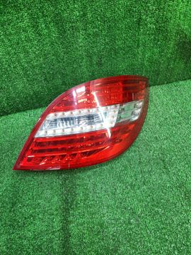 СТОП СИГНАЛ НА MERCEDES-BENZ R-CLASS W251