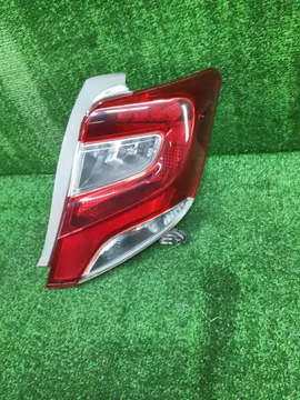 СТОП СИГНАЛ НА TOYOTA VITZ KSP130