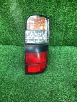 СТОП СИГНАЛ НА TOYOTA HIACE KZH106G