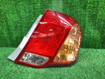 СТОП СИГНАЛ НА TOYOTA COROLLA  AXIO NZE141