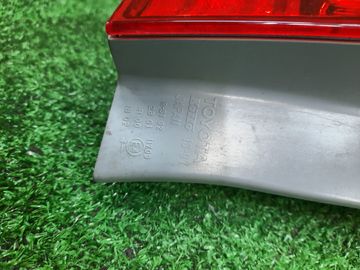 СТОП СИГНАЛ НА TOYOTA COROLLA FIELDER NZE141G
