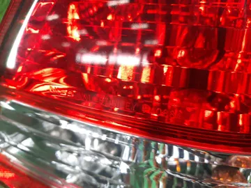СТОП СИГНАЛ НА NISSAN TIIDA LATIO SC11