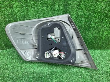 СТОП СИГНАЛ НА TOYOTA ALLION NZT240