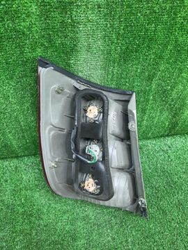 СТОП СИГНАЛ НА TOYOTA NADIA SXN10