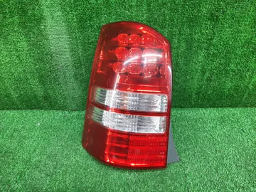 СТОП СИГНАЛ НА TOYOTA WISH ZNE10G