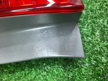 СТОП СИГНАЛ НА TOYOTA COROLLA FIELDER NZE141G