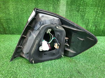 СТОП СИГНАЛ НА TOYOTA PREMIO NZT240