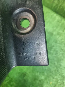 СТОП СИГНАЛ НА TOYOTA WISH ZGE20W