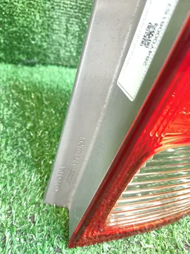 СТОП СИГНАЛ НА TOYOTA COROLLA FIELDER NZE121G
