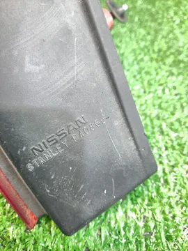 СТОП СИГНАЛ НА NISSAN TIIDA C11