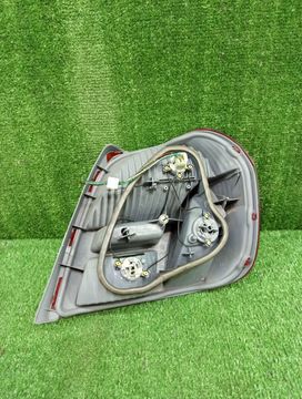 СТОП СИГНАЛ НА TOYOTA PLATZ NCP12