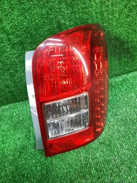 СТОП СИГНАЛ НА TOYOTA COROLLA FIELDER NZE141G