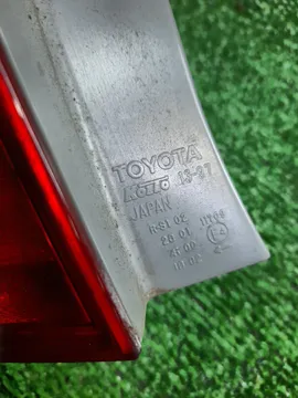 СТОП СИГНАЛ НА TOYOTA COROLLA FIELDER NZE141G