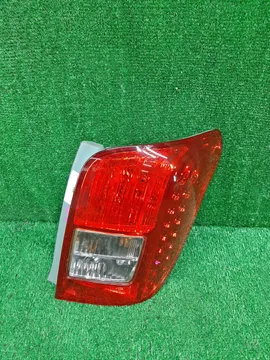 СТОП СИГНАЛ НА TOYOTA COROLLA FIELDER NZE141G