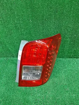 СТОП СИГНАЛ НА TOYOTA COROLLA FIELDER NZE141G