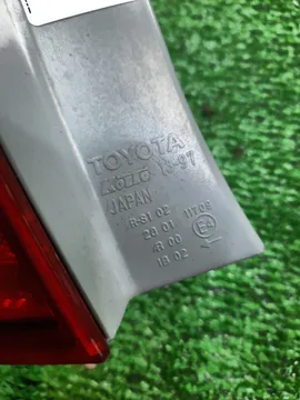 СТОП СИГНАЛ НА TOYOTA COROLLA FIELDER NZE141G
