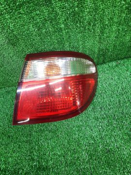 СТОП СИГНАЛ НА NISSAN BLUEBIRD SYLPHY G10