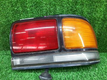 СТОП СИГНАЛ НА TOYOTA SPRINTER AE100