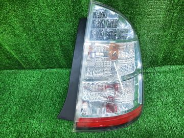 СТОП СИГНАЛ НА TOYOTA PRIUS NHW20