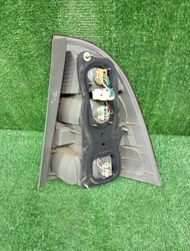 СТОП СИГНАЛ НА TOYOTA COROLLA FIELDER NZE121G