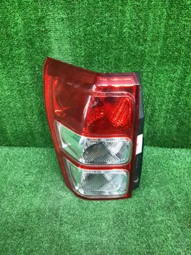 СТОП СИГНАЛ НА SUZUKI ESCUDO TD54W