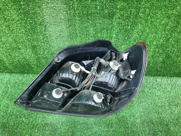 СТОП СИГНАЛ НА MITSUBISHI AIRTREK CU4W