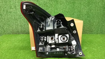 СТОП СИГНАЛ НА SUZUKI SWIFT ZC83S