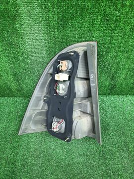 СТОП СИГНАЛ НА TOYOTA COROLLA FIELDER NZE121G
