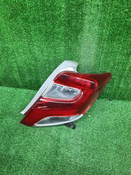 СТОП СИГНАЛ НА TOYOTA VITZ KSP130
