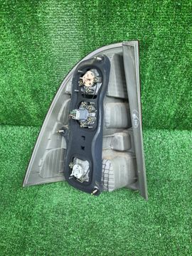СТОП СИГНАЛ НА TOYOTA COROLLA FIELDER NZE121G