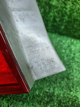 СТОП СИГНАЛ НА TOYOTA COROLLA FIELDER NZE141G