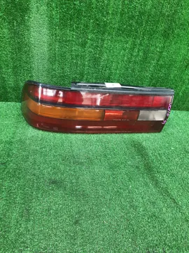 СТОП СИГНАЛ НА TOYOTA WINDOM VCV10