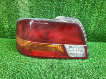 СТОП СИГНАЛ НА TOYOTA VISTA SV40