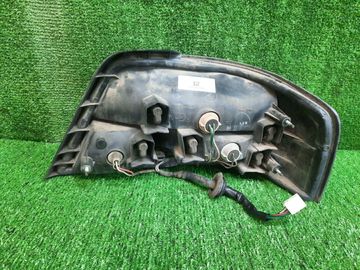 СТОП СИГНАЛ НА TOYOTA VISTA SV40