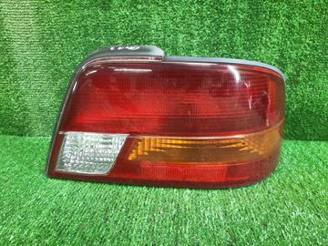 СТОП СИГНАЛ НА TOYOTA VISTA SV40